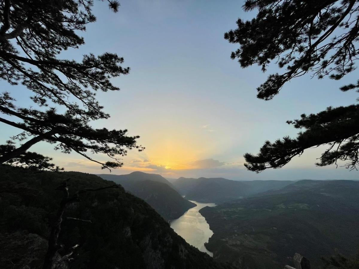Tilia Cottage Banjska Stena Mitrovac Εξωτερικό φωτογραφία